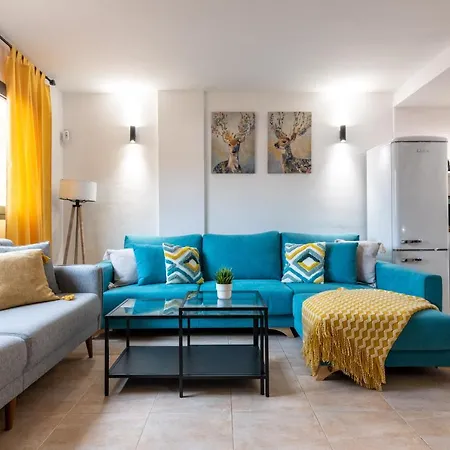 Casa 13 Next To Lagos Highspeed Wifi *